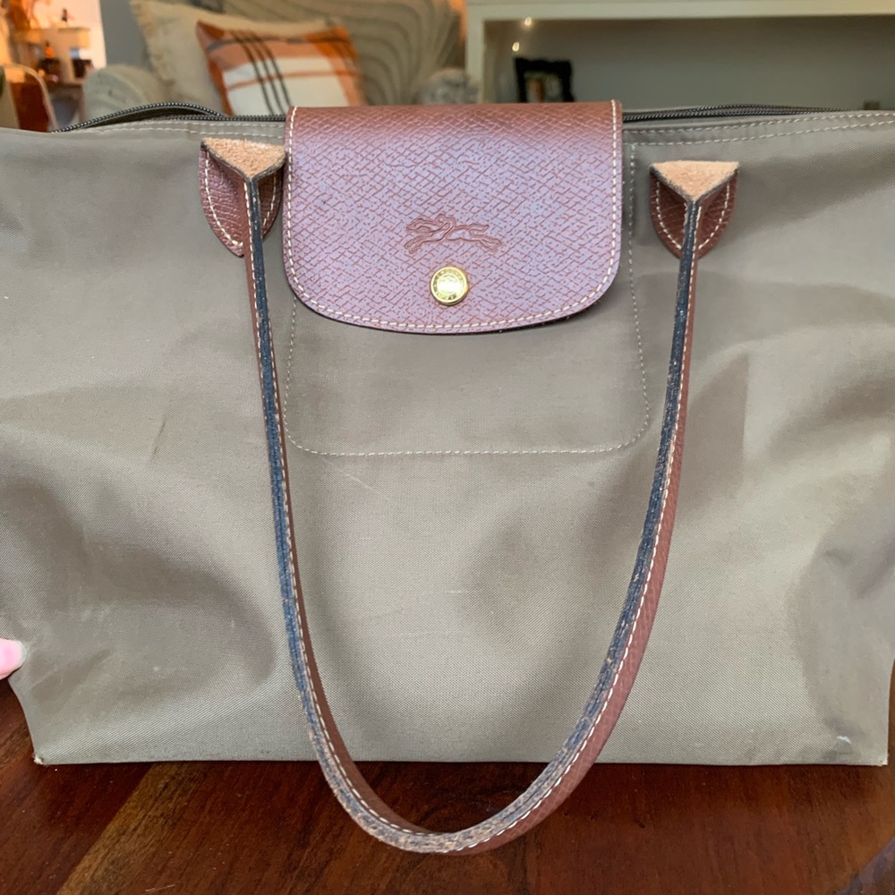 Longchamp tote. EUC.